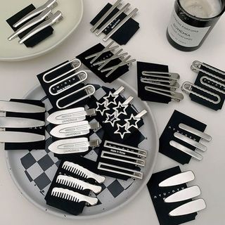 3PCS Sweet Cool Metal Cutout Hair Clip Star Side Bangs Clip Women Forehead Broken Hair Duckbill Clip Hair Ornament